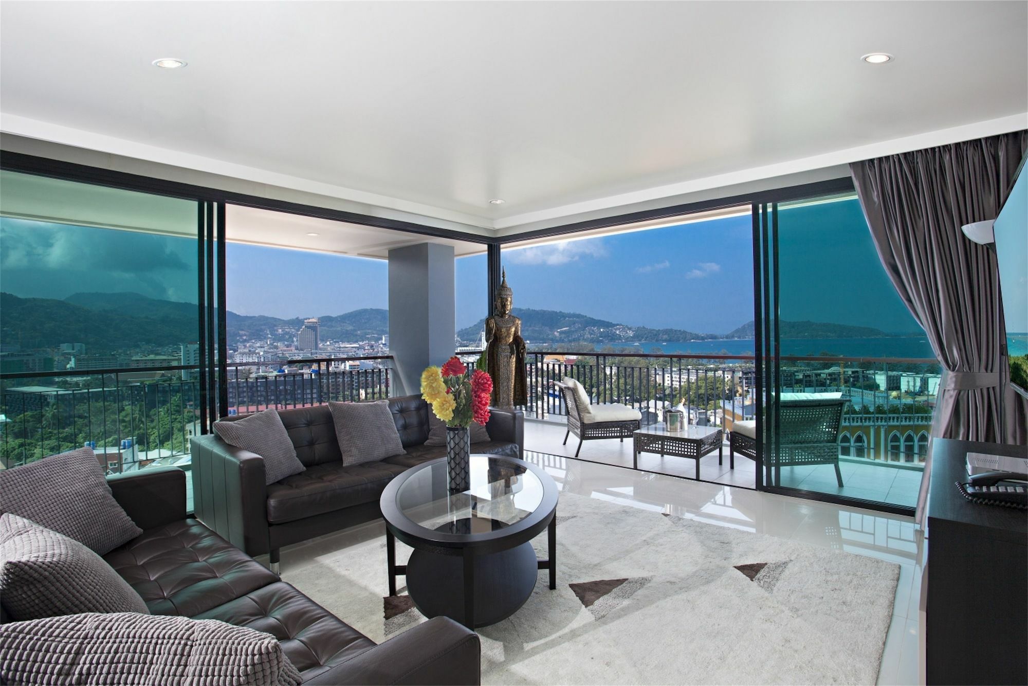 Apartment Bliss 3 Bedrooms Sea View Patong