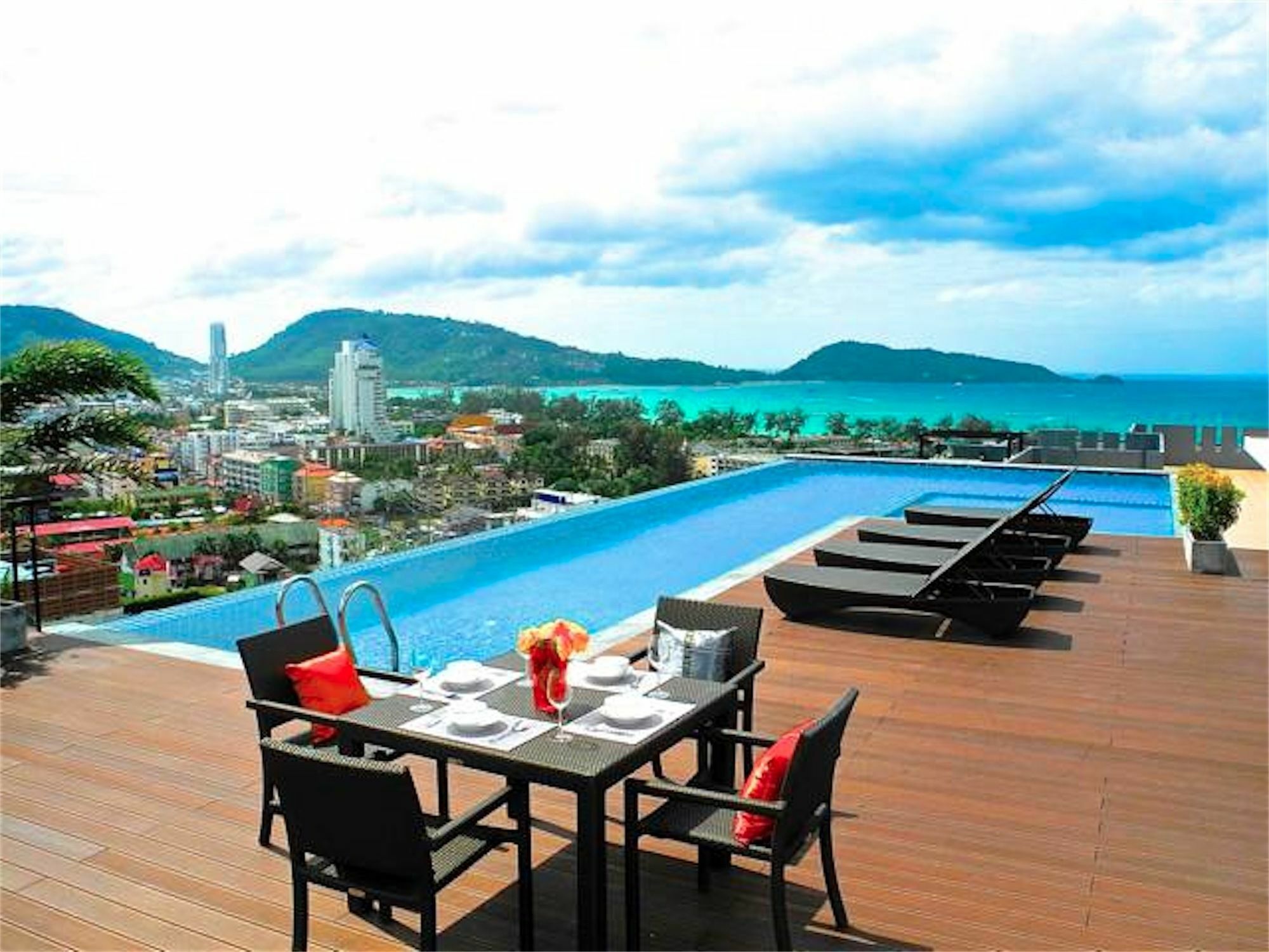 Bliss 3 Bedrooms Sea View Patong